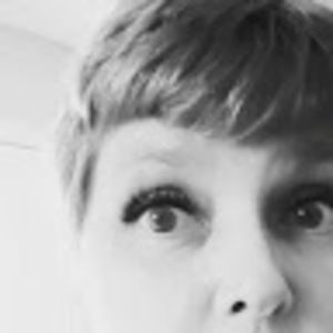 Meet your Posher, Edana